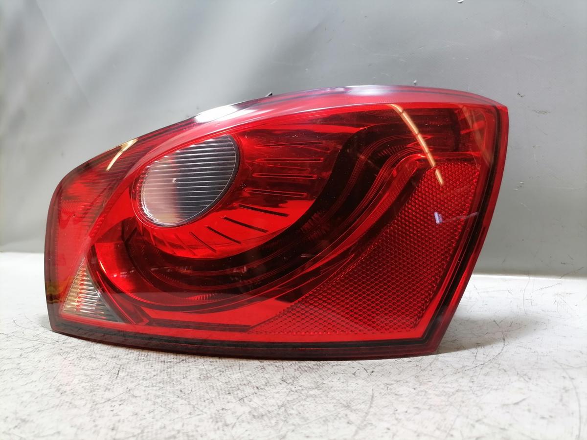 Seat Ibiza 6J original R&uuml;cklicht R&uuml;ckleuchte Schlussleuchte rechts 5-T&uuml;rer Bj.2015
